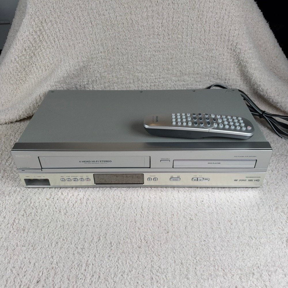 Philips DVP3345V/17 DVD Player VCR Combo 4 Head Hi-Fi Stereo Remote Silver Works